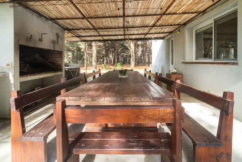 Mesa exterior para 20 personas